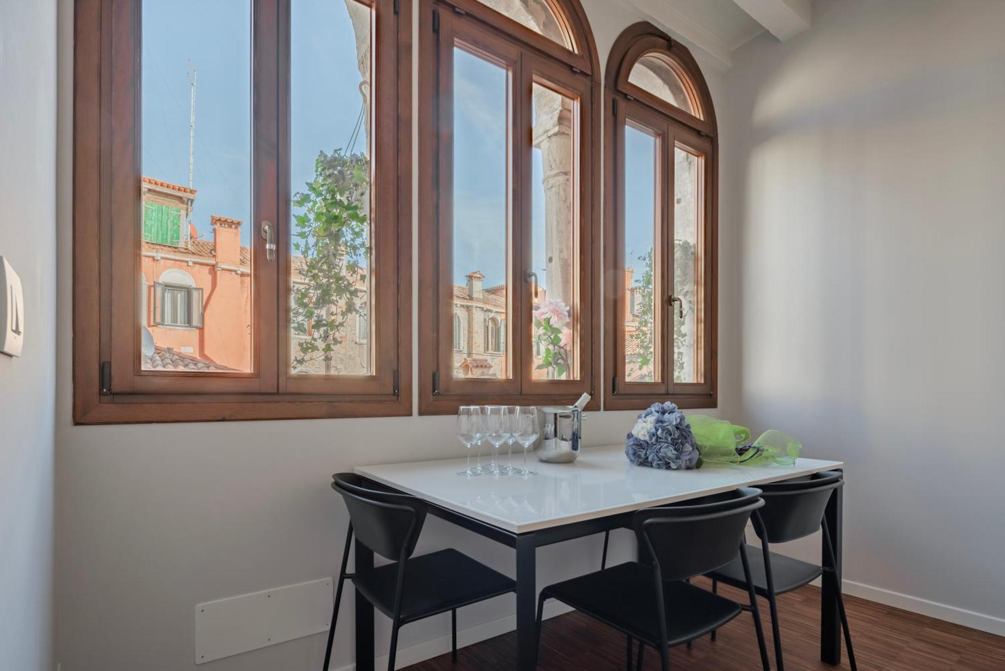 Apartament Ca' Vida Trifora Wenecja